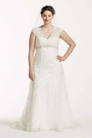 Plus Size Wedding Dresses & Bridal Gowns | David's Bridal