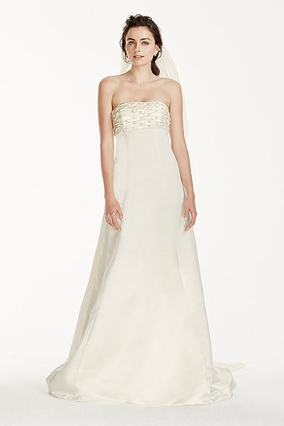 Dresses- Gowns &amp- Prom Dresses on Sale - David&-39-s Bridal