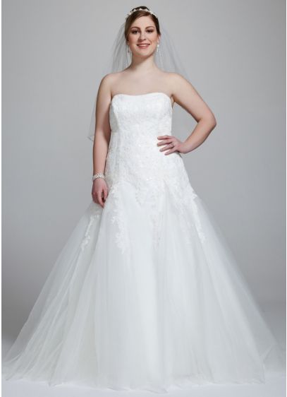 Strapless Tulle Wedding Gown With Beaded Appliques Davids Bridal 8253