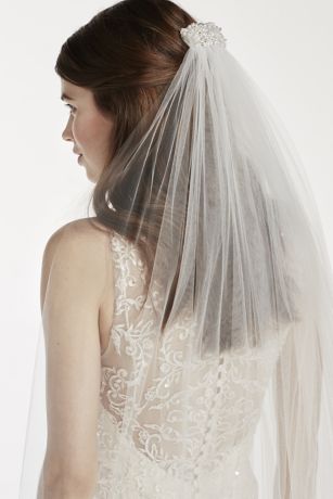 Davids Bridal One Tier Cathedral Veil with Pearl Comb Ivory GR002 NWT $129 