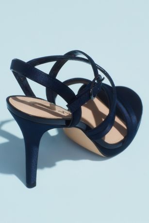 nina rachyl platform sandal