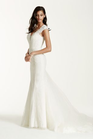 oh baby plunging lace trumpet gown