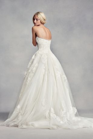 vera wang strapless wedding gown