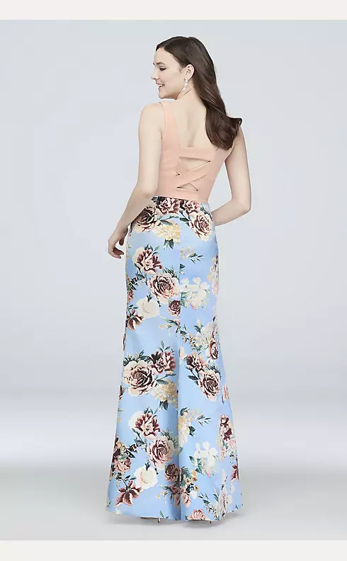 Crossing Crop Tank Two-Piece Floral Skirt Set Image 2