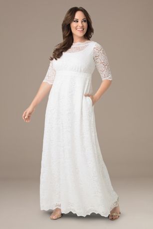 Sweet Serenity Plus Size Wedding Gown | David's Bridal