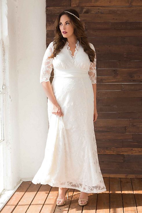 Amour Lace Plus Size Wedding Gown Image 3