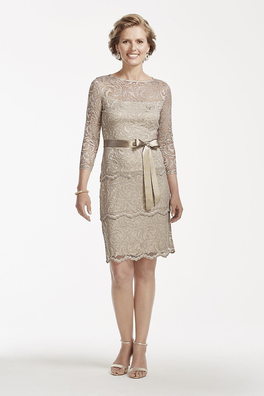 Short 3/4 Sleeve Tiered Floral Lace Dress Image 1