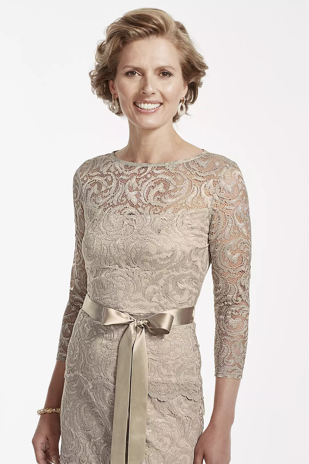 Short 3/4 Sleeve Tiered Floral Lace Dress Image 3