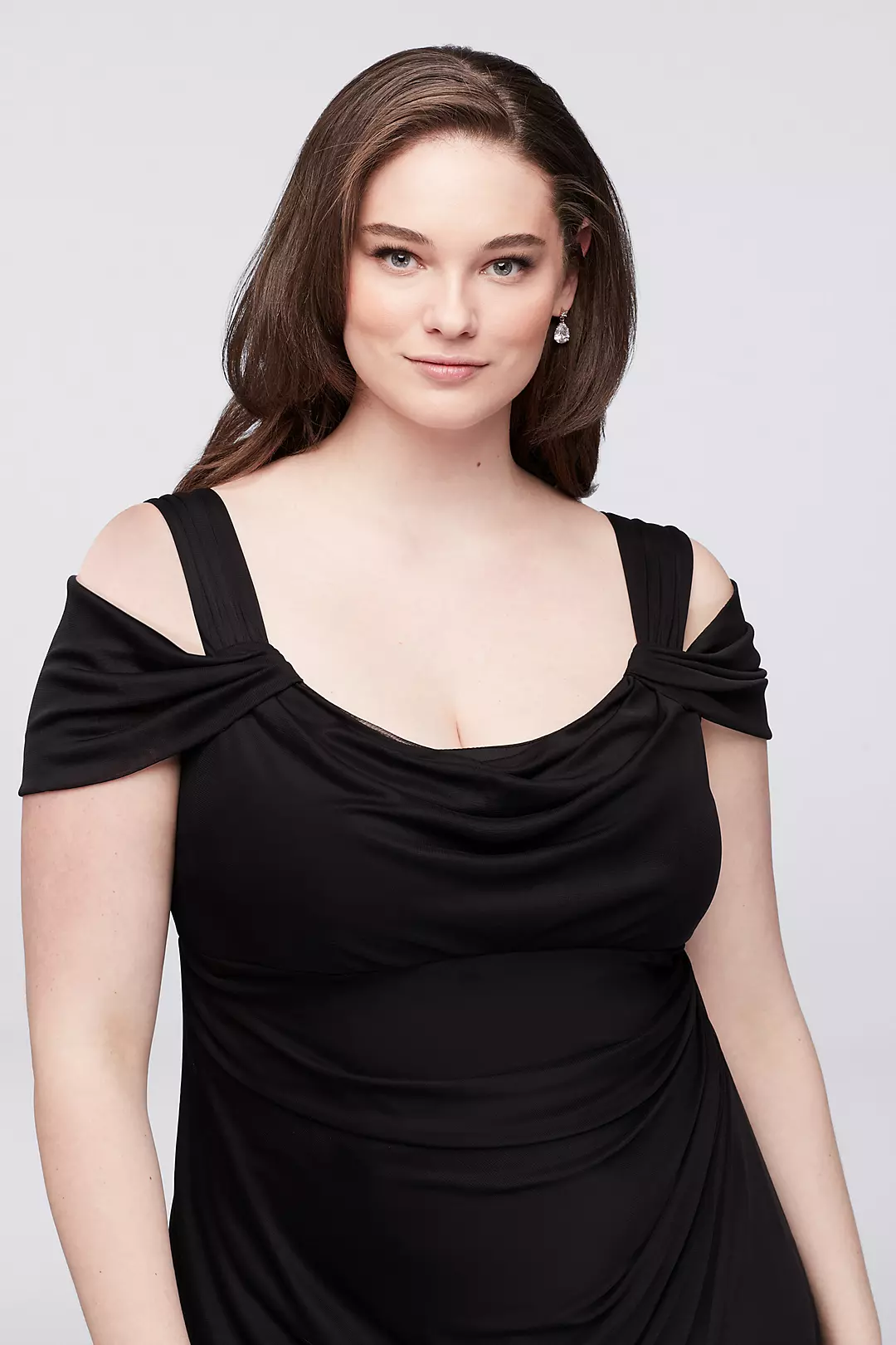 Cold-Shoulder Plus Size Gown with Draped Sleeves Image 3
