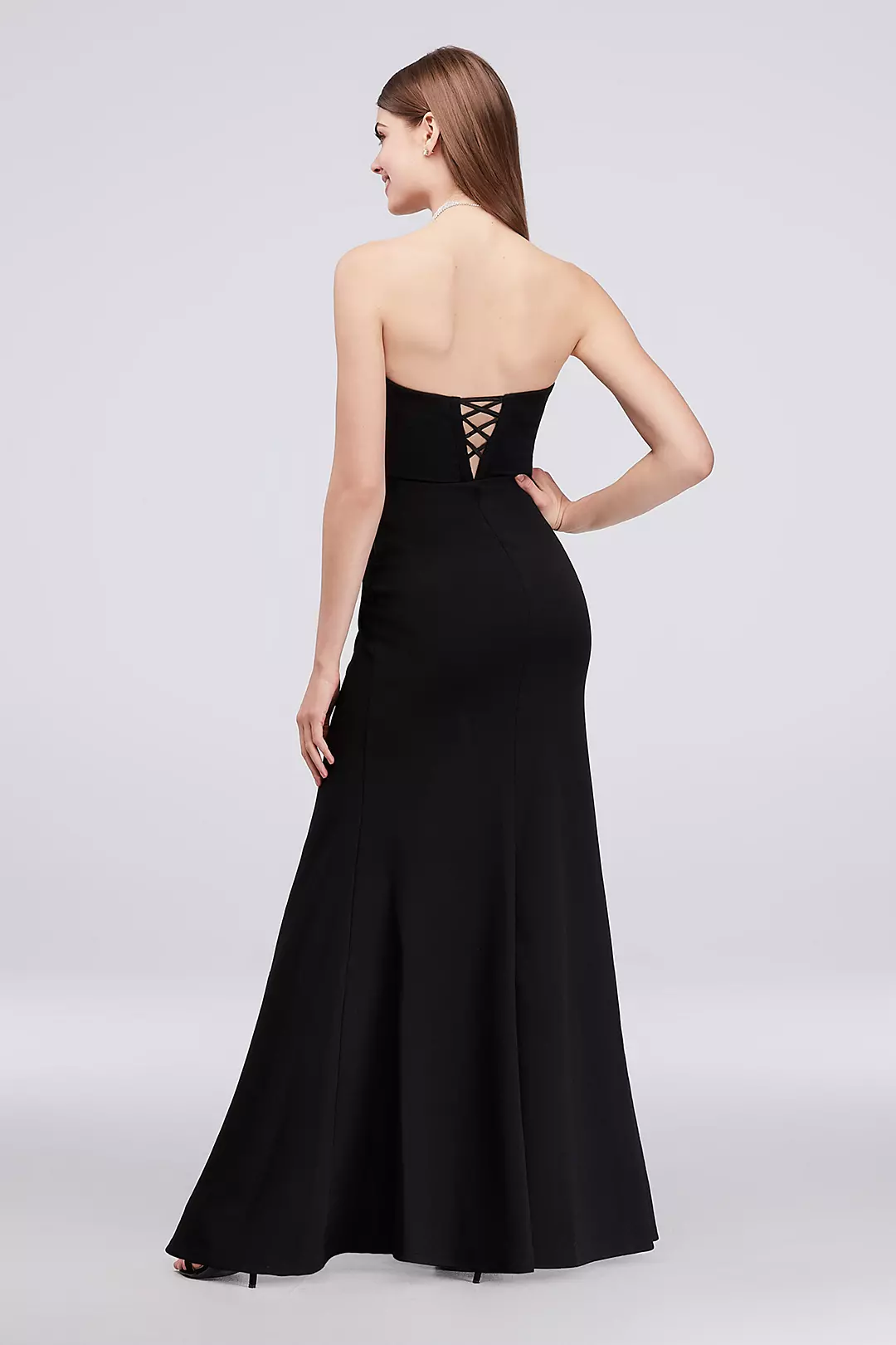 Crepe Mermaid Gown with Sweetheart Neckline Image 2