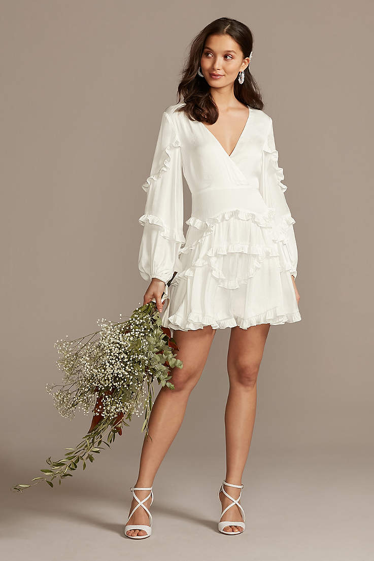 novac kreditiranja kritičar srednji  Little White Dresses in Various Styles & Lengths | David's Bridal