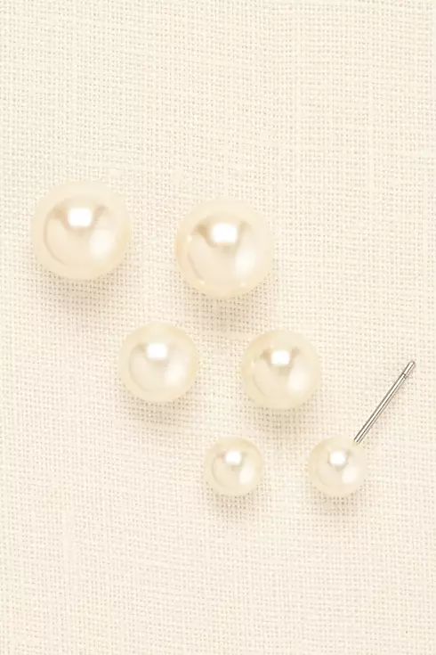 Trio of Pearl Studs Image 1
