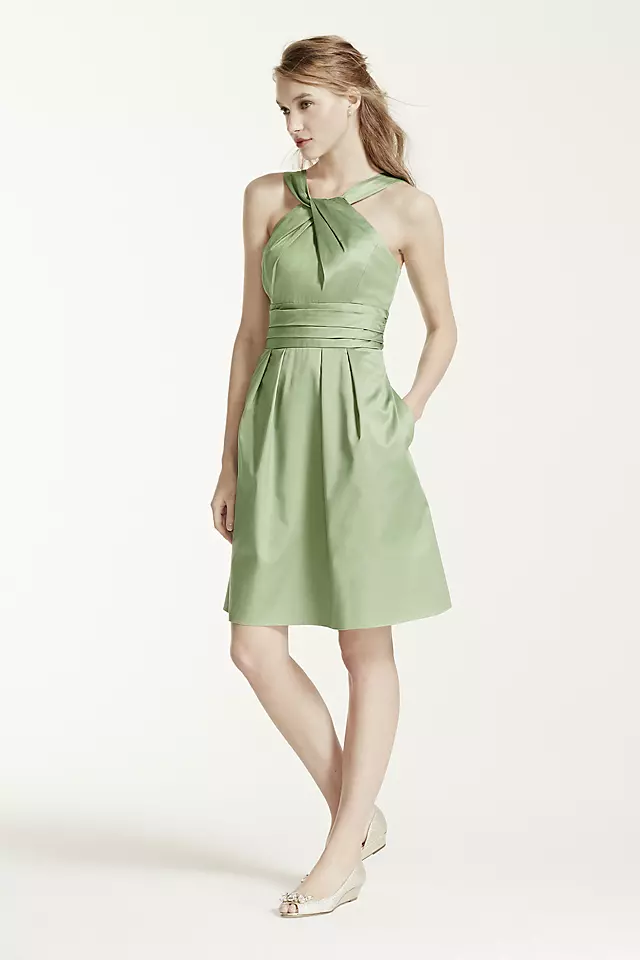 Short Cotton Dress with Y-Neck and Skirt Pleating Image 2