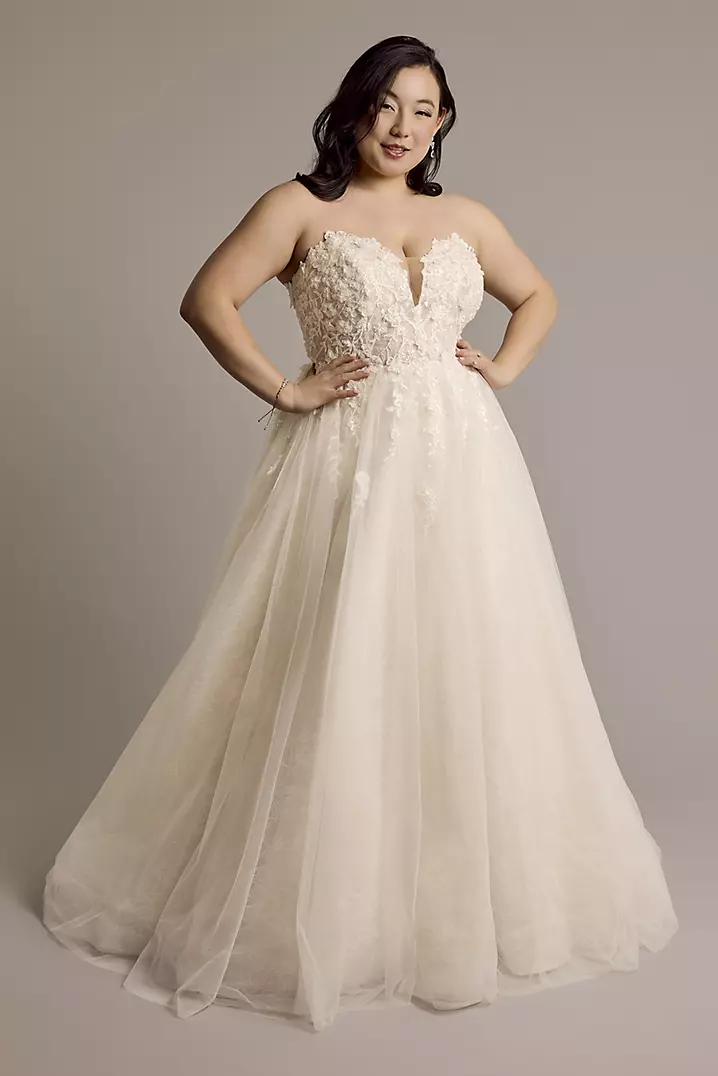 Tulle Flower Ball Gown Strapless Wedding Dress Tulle Flower Ball Gown Strapless Wedding Dress
