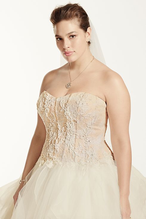 As-Is Organza Ruffle Skirt Wedding Dress Image 3