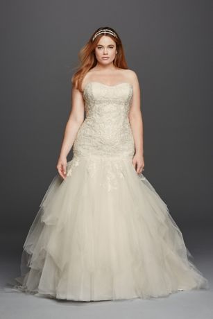 As-Is Sweetheart Tulle Plus Size Wedding Dress Image