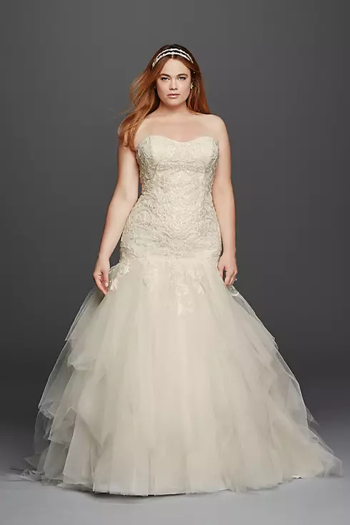 As-Is Strapless Tulle Plus Size Wedding Dress Image 1