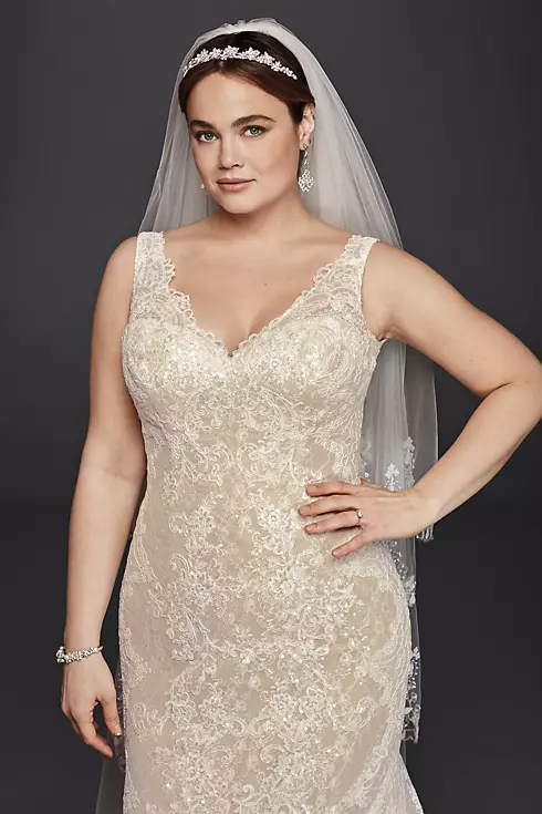 As-Is Plus Size Lace Trumpet Wedding Dress Image 3