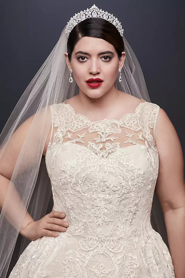 As - Is Lace Plus Size Wedding Dress Image 4