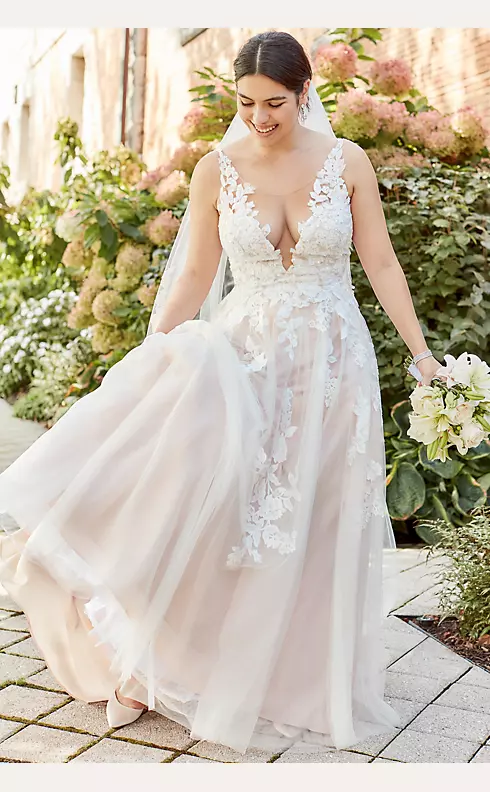 7616+ - Ethereal Lace Plus Size A-line Wedding Dress with Plunging