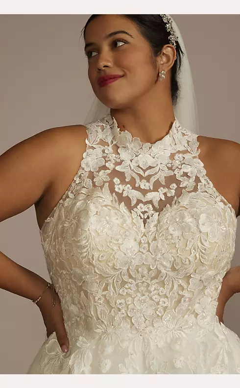 Graceful Lace Applique A-Line Tulle Wedding Dress with Corset Back T3316