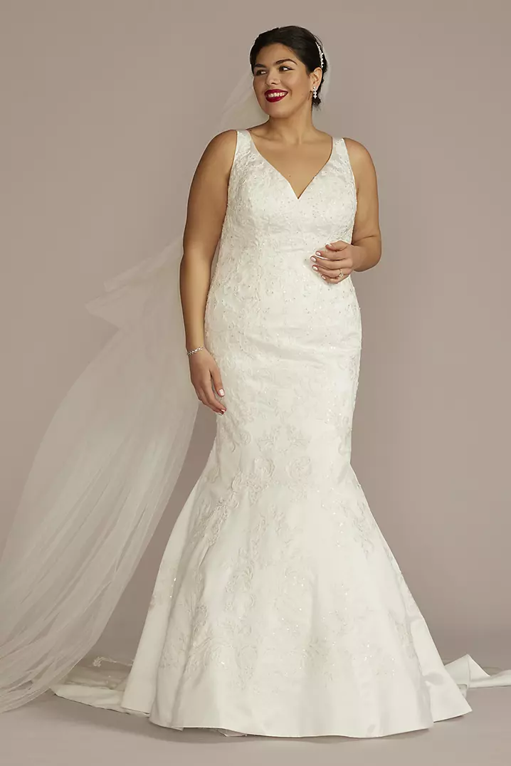 Satin V Neck Appliques Button Wedding Dress Satin V Neck Appliques Button Wedding Dress