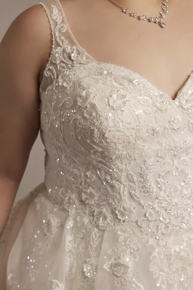 Lace Applique Tank Ball Gown Wedding Dress Image 4