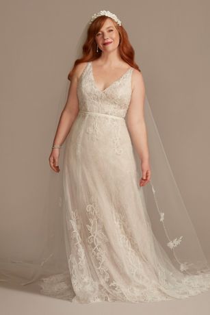 V-Neck Lace Plus Wedding Dress with Scallop Hem