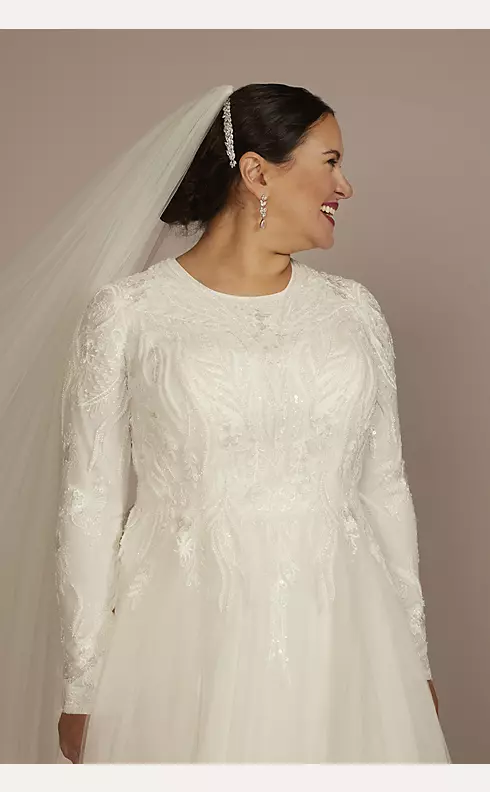 Lace Applique Tulle A-Line Modest Wedding Dress Image 3