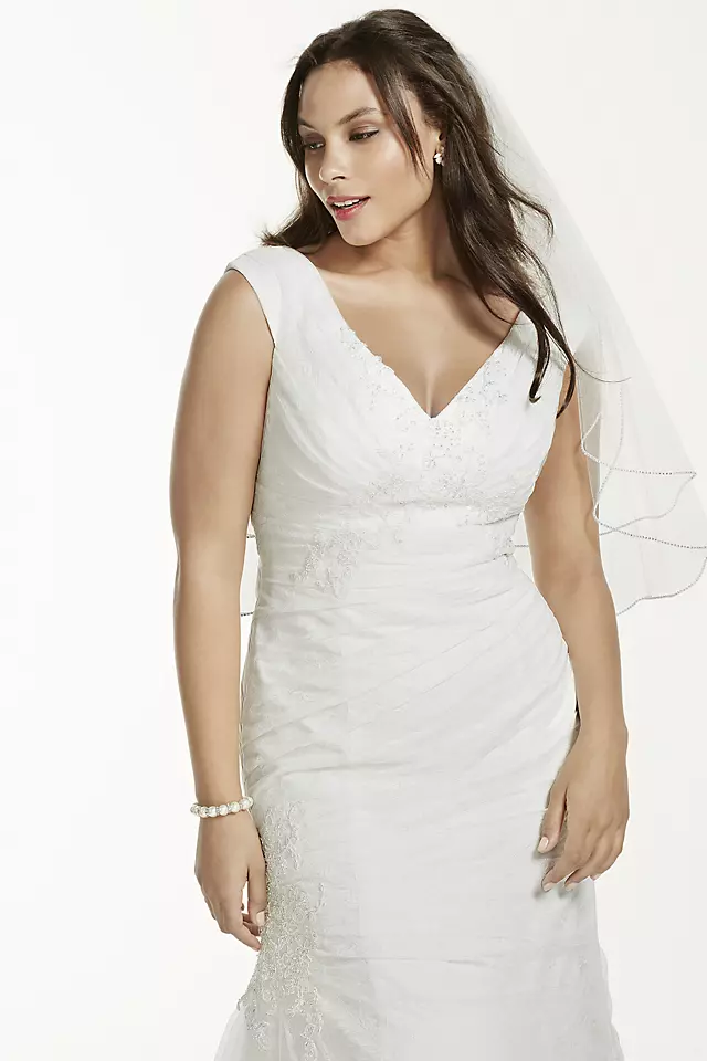 As-Is Off The Shoulder Plus Size Wedding Dress Image 4