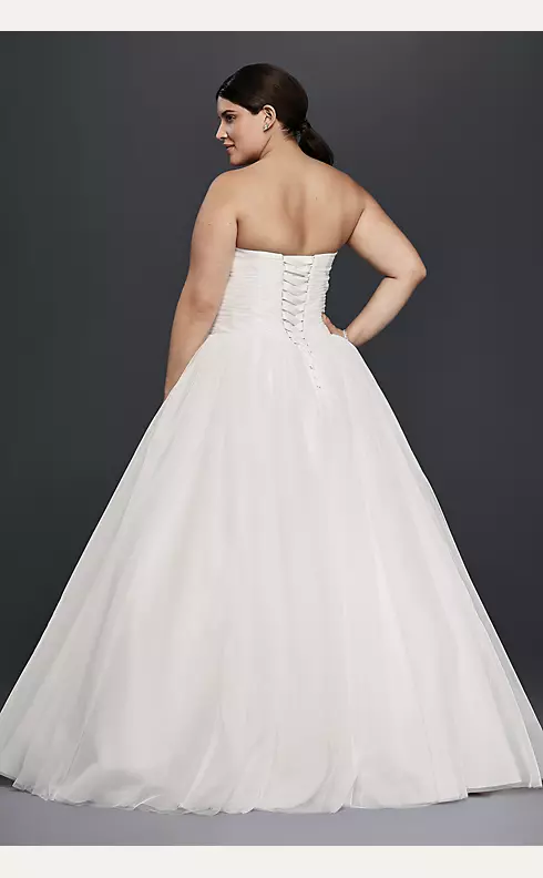 Strapless Sweetheart Tulle Ball Gown Wedding Dress Image 2