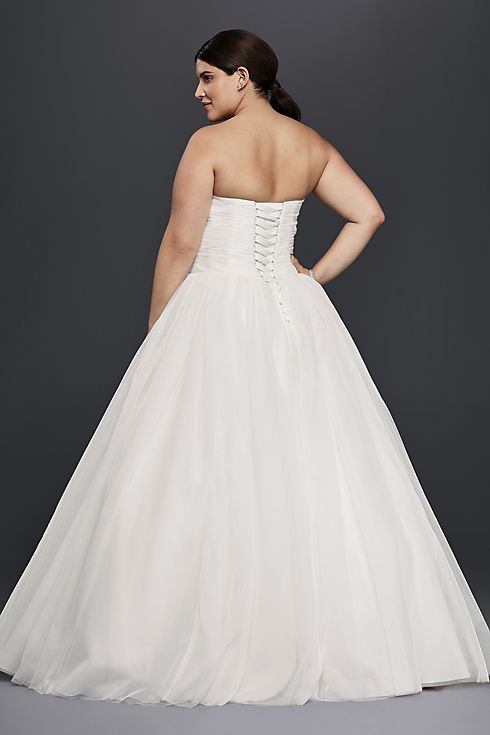 Strapless Sweetheart Tulle Ball Gown Wedding Dress Image 5