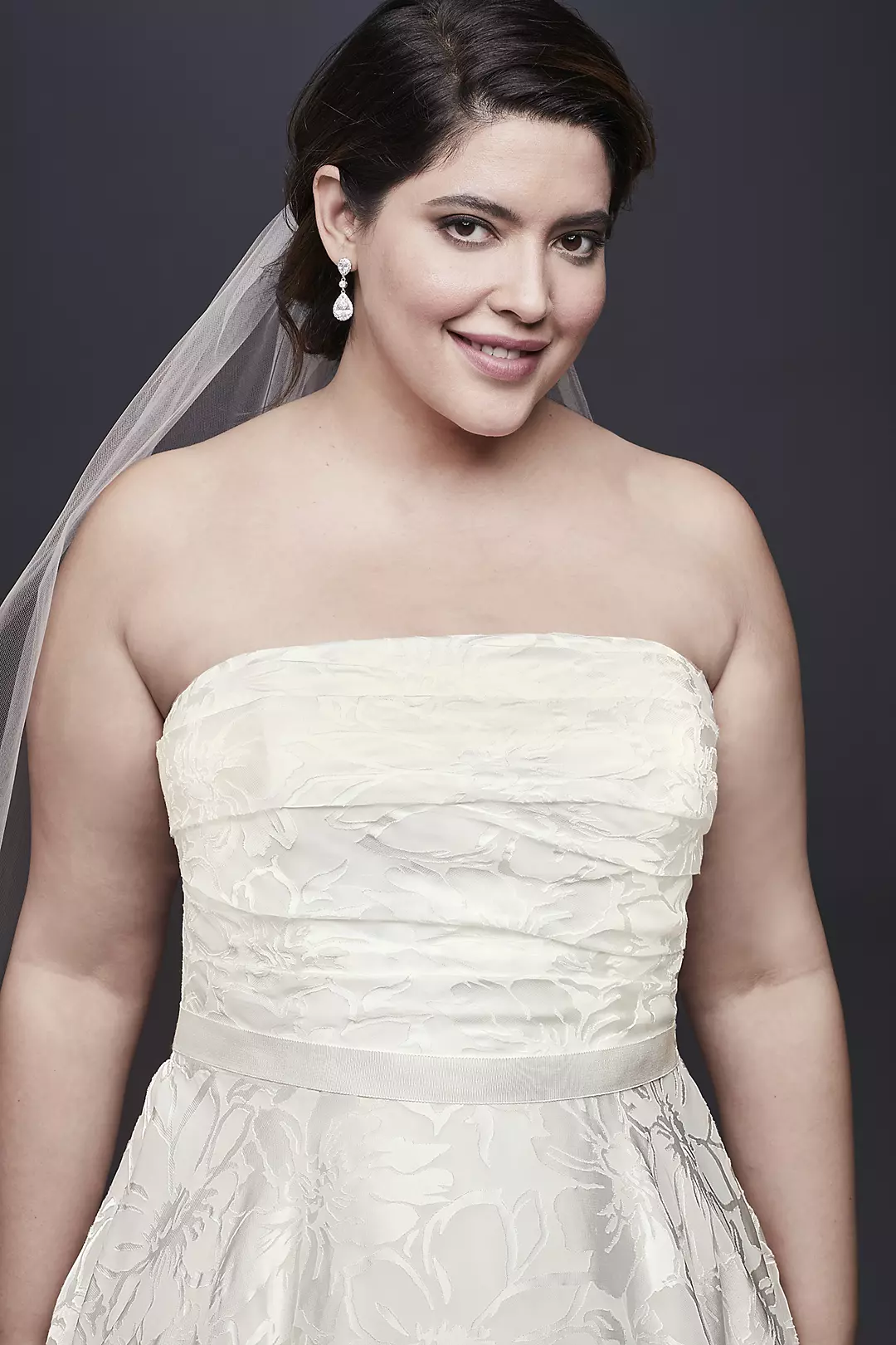 As-Is Printed A-line Plus Size Wedding Dress Image 3