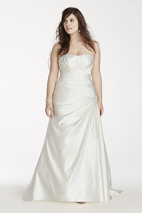 As-Is Plus Size Wedding Dress with Side Drape Image