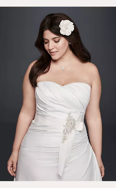 As-Is Plus Size Ruched Wedding Dress with Bow Image 3