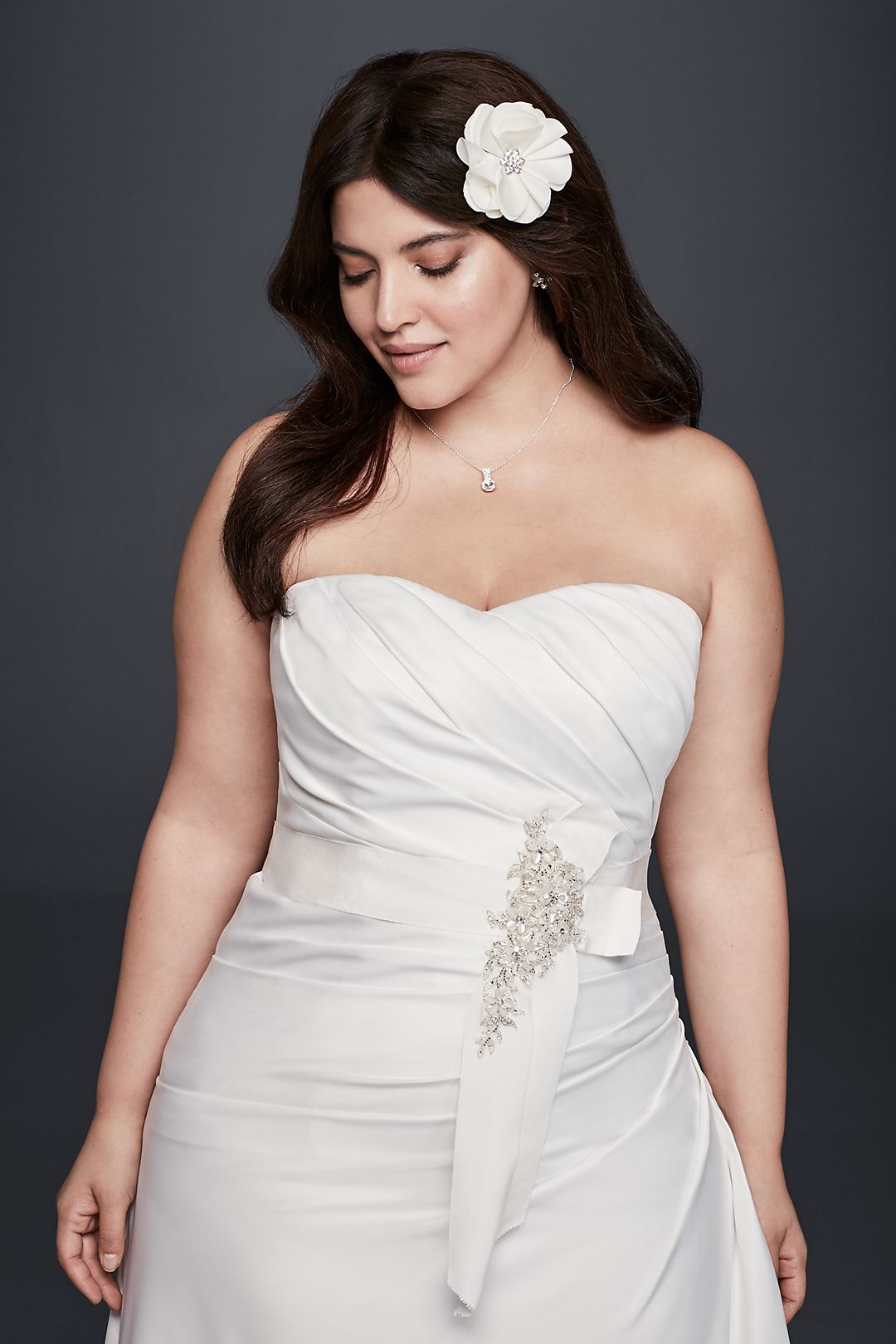 As-Is Plus Size Ruched Wedding Dress with Bow Image 4