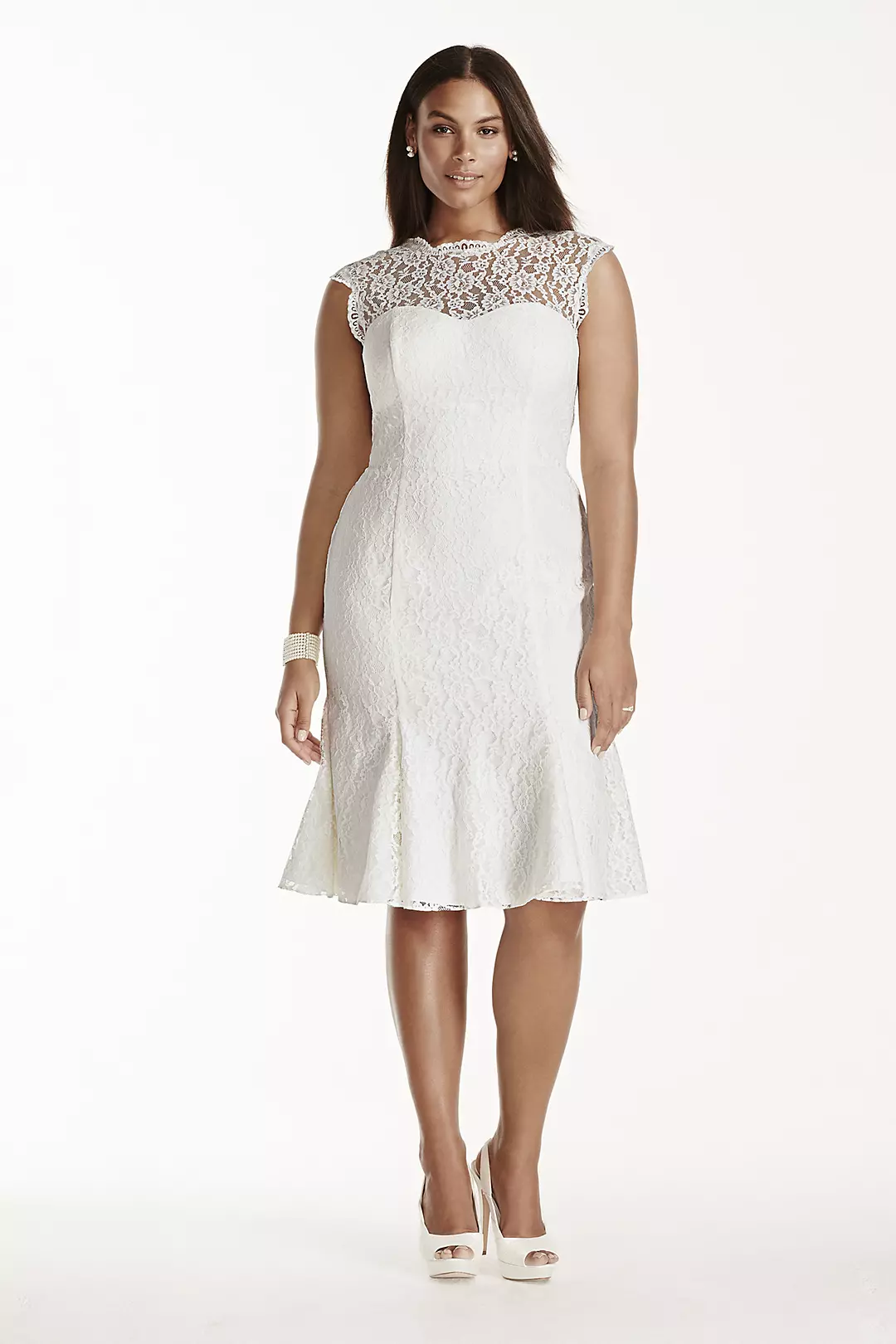 Short Lace Cap Sleeve Dress with Flounce Skirt Image