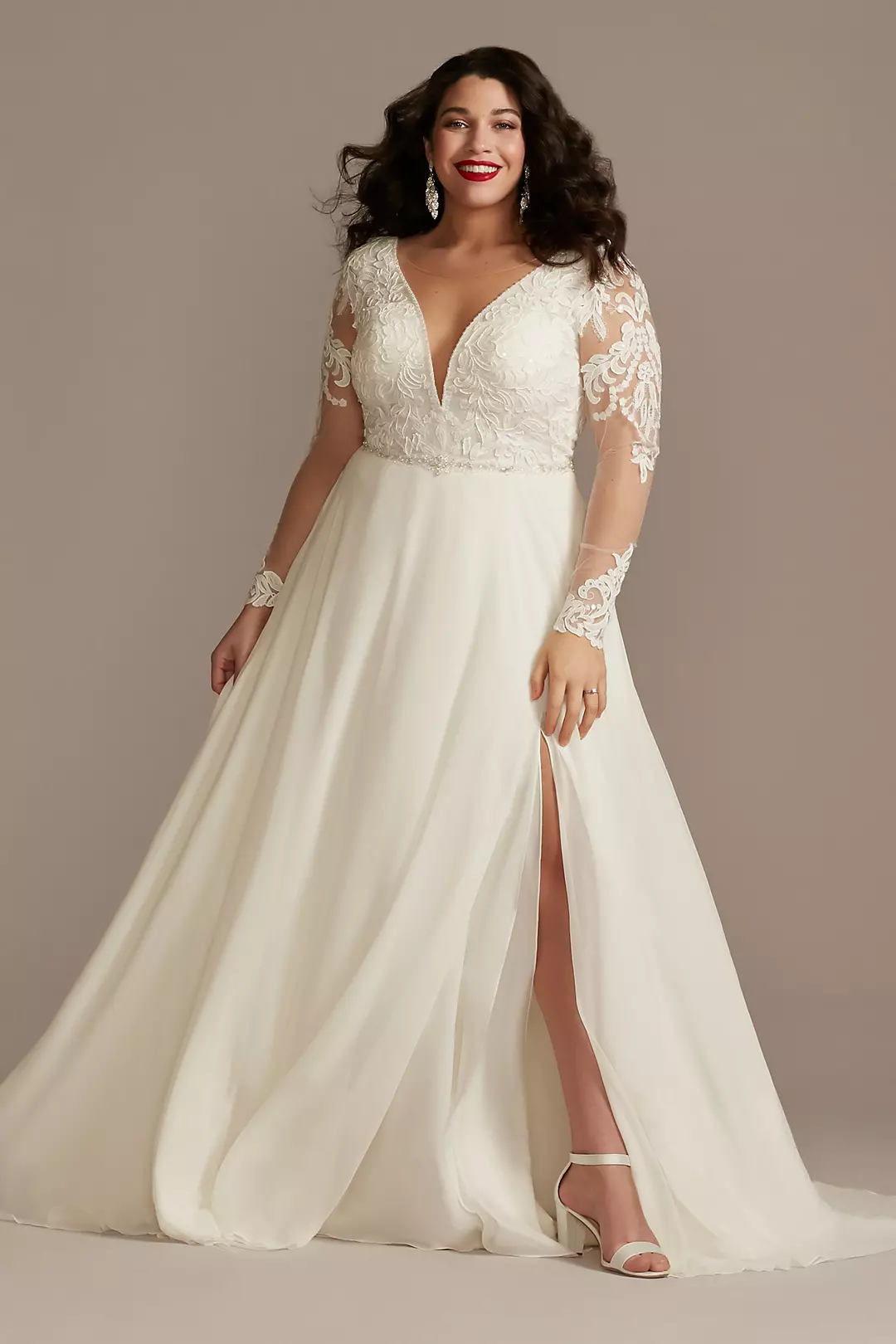 Applique Illusion Chiffon Plus Size Wedding Dress Image