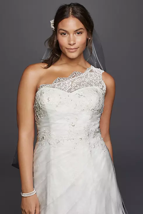 As-Is One Shoulder Tulle Plus Size Wedding Dress Image 3