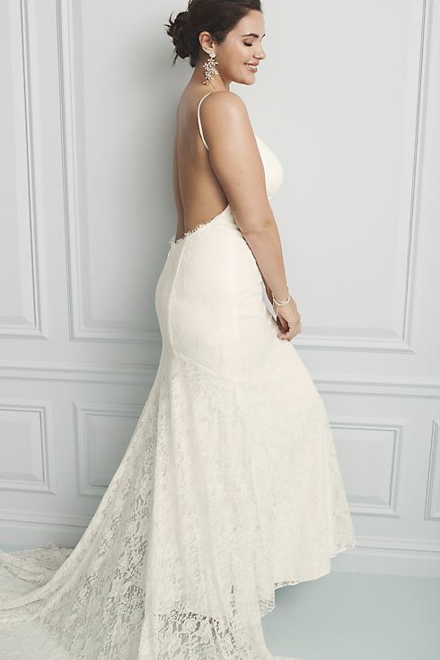 Low- Back Soft Lace Wedding Dress Image 5