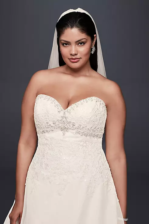 As-Is Plus Size Wedding Dress with Removable Strap Image 5
