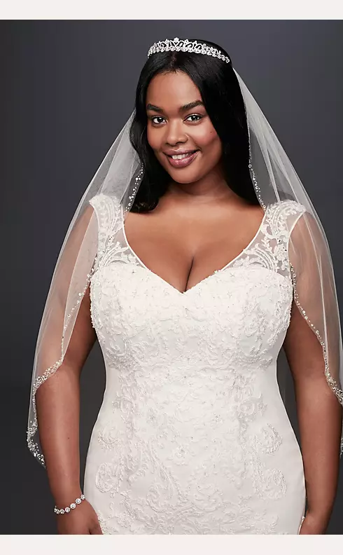 As-Is Tiered Tulle Plus Size Wedding Dres Image 3