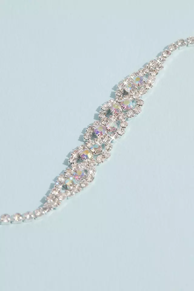 Iridescent Crystal Three-Piece Quince Jewelry Set Image 5