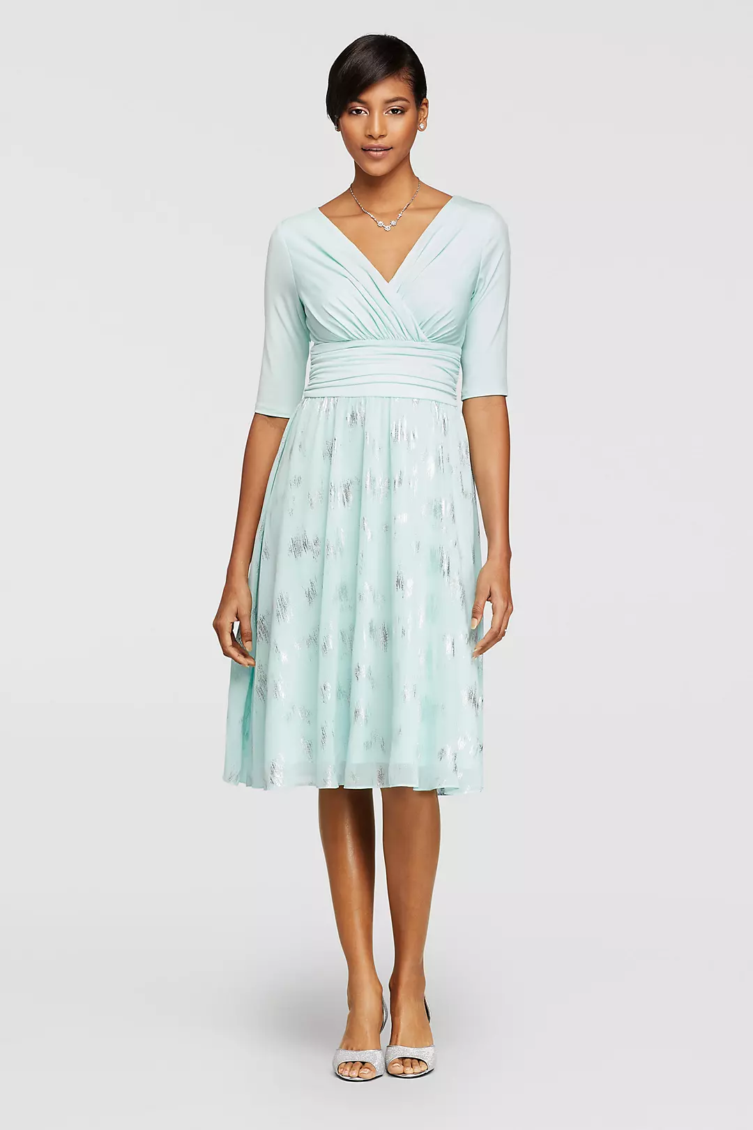 3/4 Sleeved Short Dress with Patterned Skirt Image