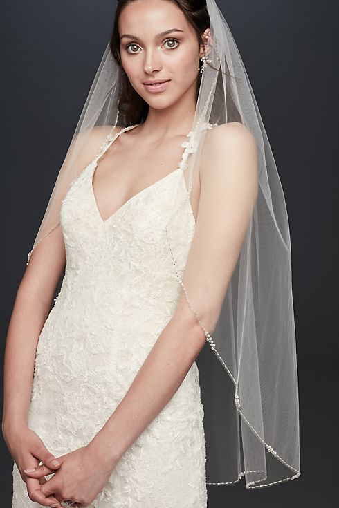 Delicate Pearl and Crystal Cluster Mid-Length Veil Image 1