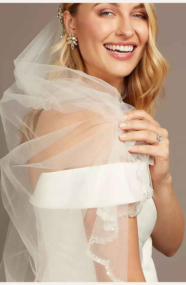 Mid-Length Veil with Encrusted Scallop Edge Image 3