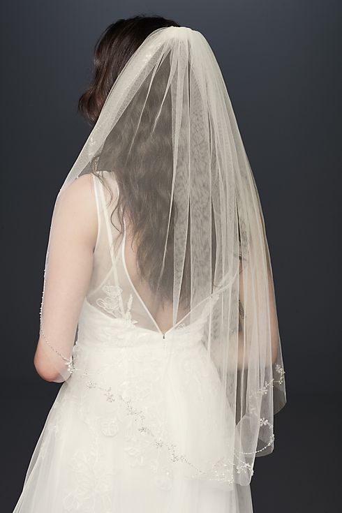 Floral Embroidered Raw-Edge Mid-Length Veil Image 4