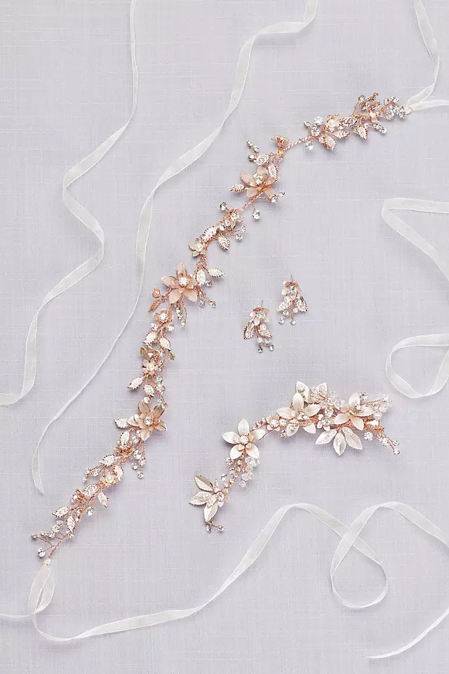 Blooming Pearl and Crystal Hair Clip Image