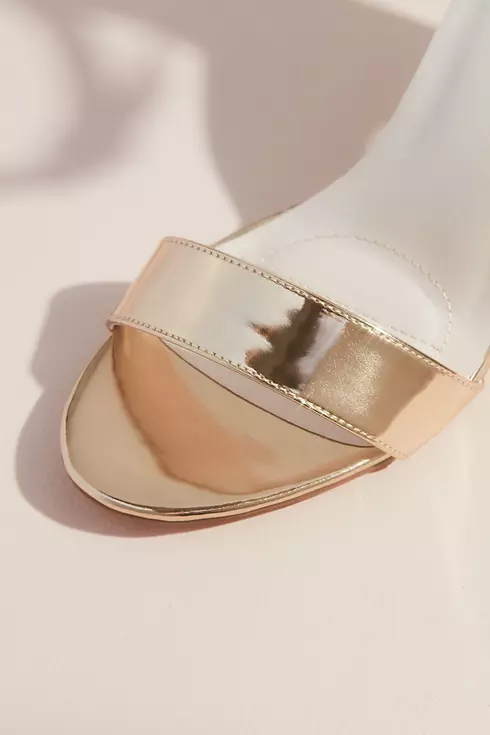 Simple High Block Heel Metallic Sandals Image 3