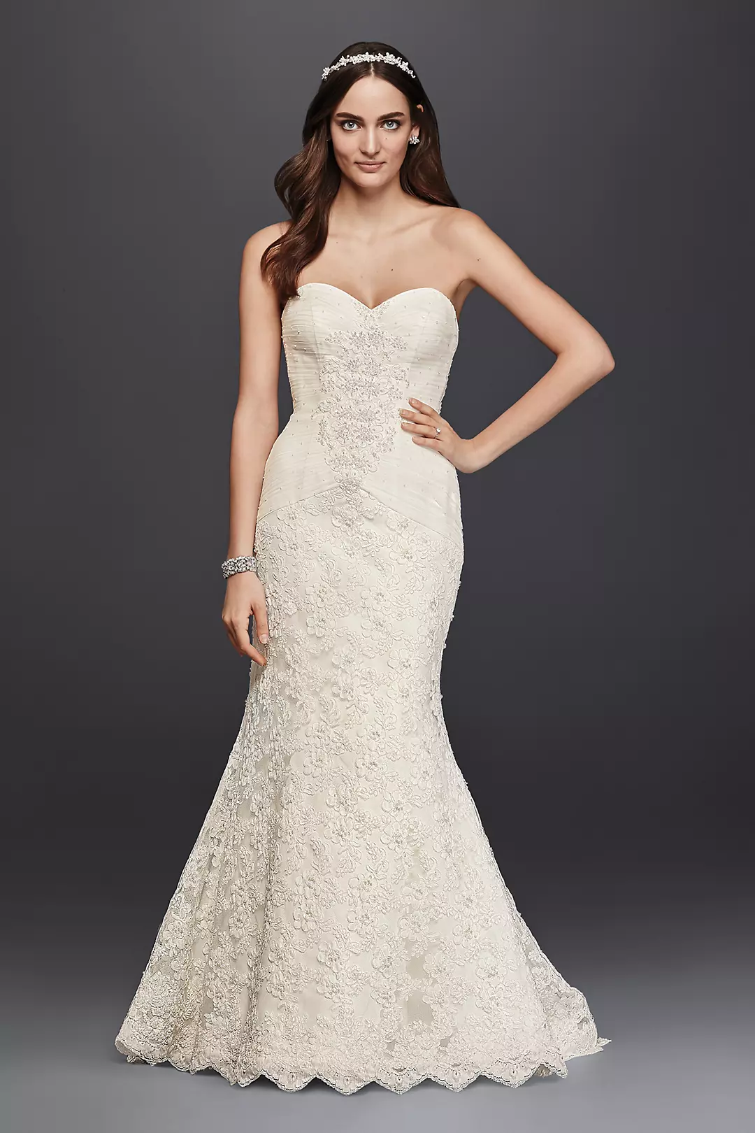 As-Is Beaded Lace Trumpet Wedding Dress Image